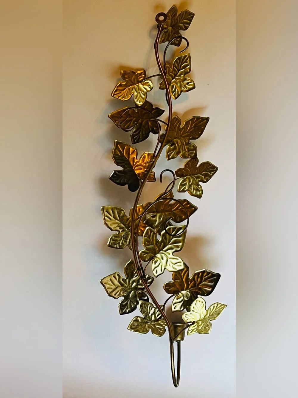 Metal Leaf Wall Candle Holder in Gold Tone